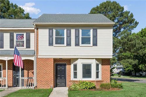 100 Wethersfield Park, Yorktown, VA, 23692-2776 | Card Image