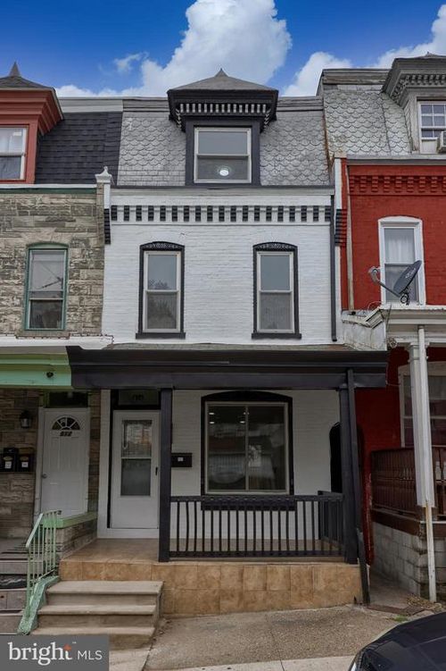 814 Pear St, READING, PA, 19601-2004 | Card Image