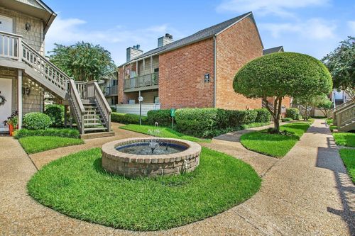 apt-202-2829 Timmons Ln, Houston, TX, 77027-5343 | Card Image