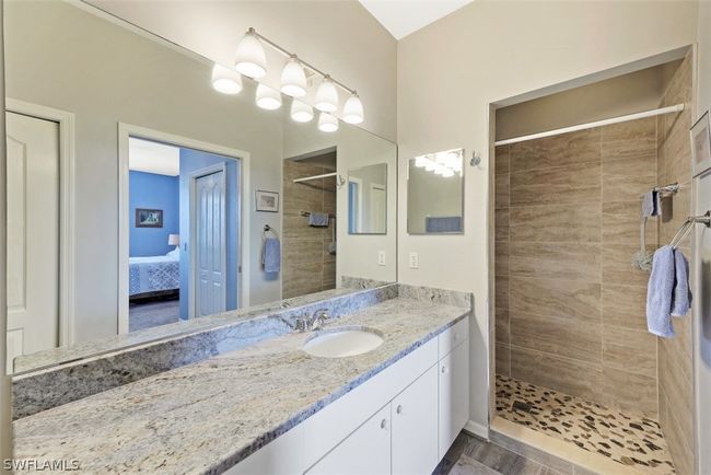 APT-646 - 8550 Kingbird Loop, Condo with 2 bedrooms, 2 bathrooms and null parking in ESTERO FL | Image 15