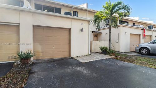 4289 Nw 76th Ave, Fort Lauderdale, FL, 33351 | Card Image