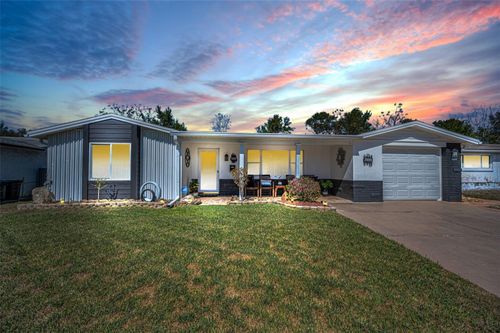 7233 Seashore Dr, PORT RICHEY, FL, 34668-1551 | Card Image