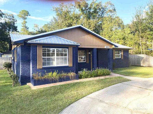 20095 Dotson St, Gulf Shores, AL, 36542-2704 | Card Image