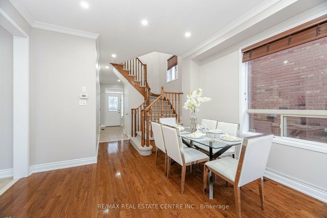 1016 Mccuaig Dr, House other with 4 bedrooms, 4 bathrooms and 2 parking in Milton ON | Image 9