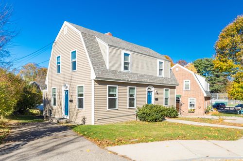 22 Concord Way, Portsmouth, NH, 03801-3404 | Card Image