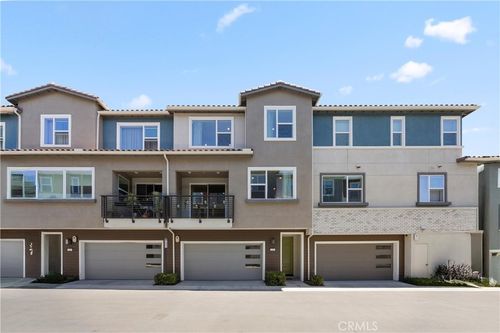 275 Carmona, Lake Forest, CA, 92630-7633 | Card Image