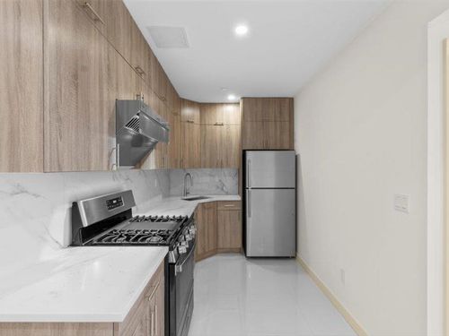 9b-124 Queens Blvd, Kew Gardens, NY, 11415 | Card Image