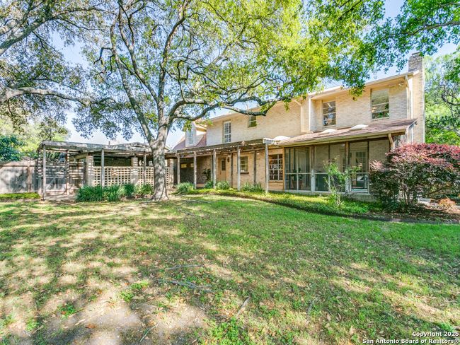 206 Sir Arthur Ct, House other with 4 bedrooms, 4 bathrooms and null parking in Castle Hills TX | Image 27