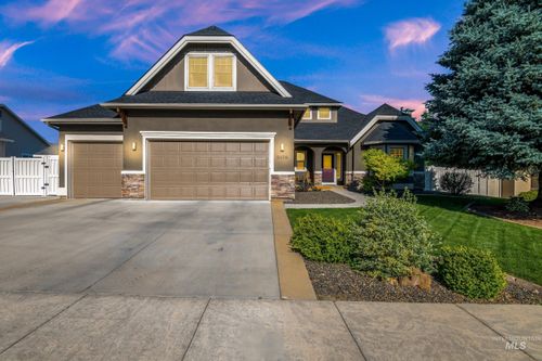 2679 S Tristram Way, Meridian, ID, 83642-7935 | Card Image