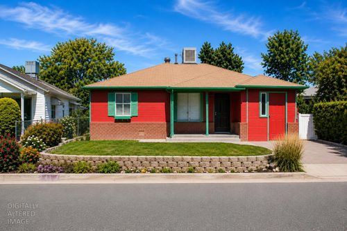 3331 High Street, Riverbank, CA, 95367 | Card Image