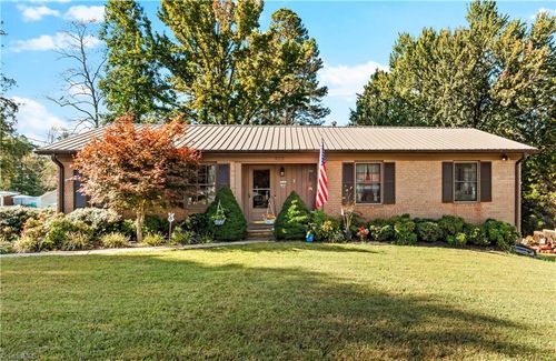 103 Markwood Ln, Lexington, NC, 27295-1543 | Card Image