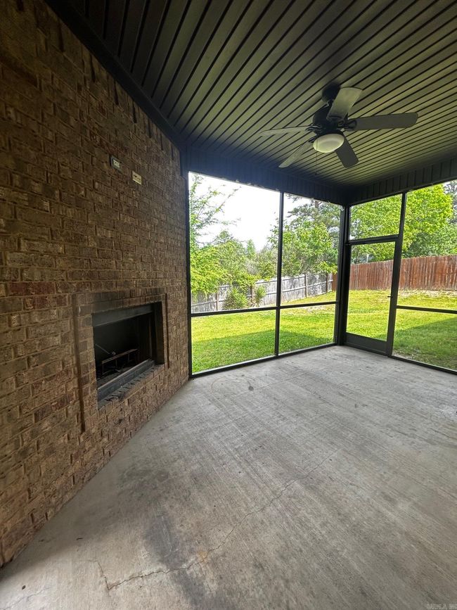 11901 Stonegate Dr, House other with 4 bedrooms, 2 bathrooms and null parking in Alexander AR | Image 9