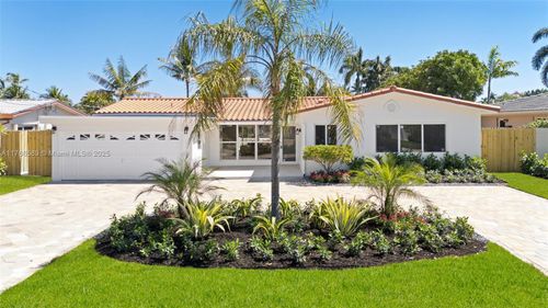 2140 Ne 19th Ave, Wilton Manors, FL, 33305-1502 | Card Image