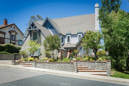 24537 Peachland Ave, Newhall, CA, 91321-3458 | Card Image