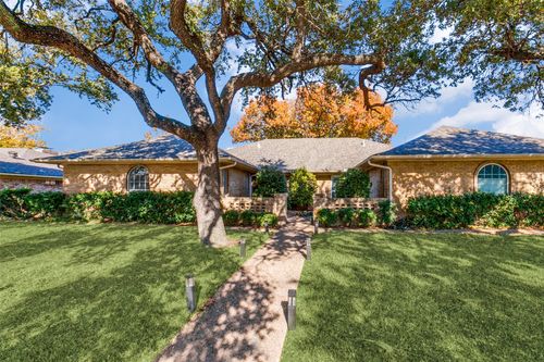 7621 Dentcrest Dr, Dallas, TX, 75254-8025 | Card Image