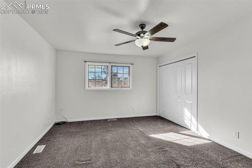 7 Kingsbridge Pl, Pueblo, CO, 81001-1435 | Card Image