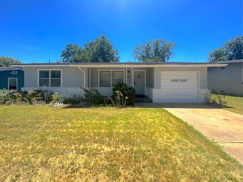 2491 Baylor Ave, San Angelo, TX, 76904-5828 | Card Image