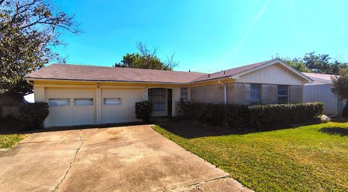 1736 Cascade St, Mesquite, TX, 75149-2336 | Card Image