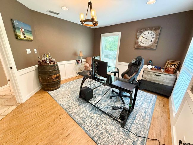18872 Big Timber Rd, House other with 3 bedrooms, 2 bathrooms and null parking in Tyler TX | Image 8
