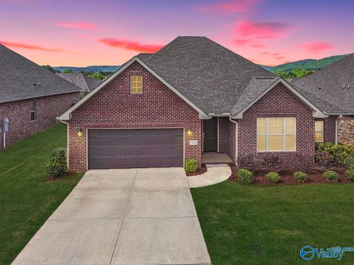 3014 Crystal Creek Dr, Brownsboro, AL, 35741-9632 | Card Image