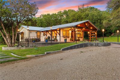 384 Fort Graham Road, House other with 3 bedrooms, 2 bathrooms and null parking in Waco TX | Image 1