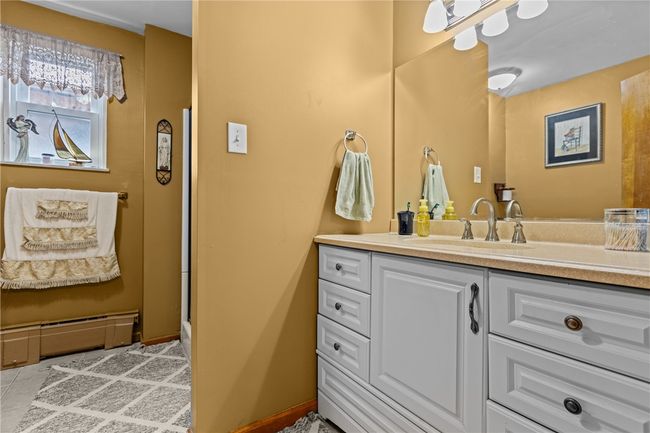 1725 Vance Ave, House other with 4 bedrooms, 3 bathrooms and 2 parking in Coraopolis PA | Image 33