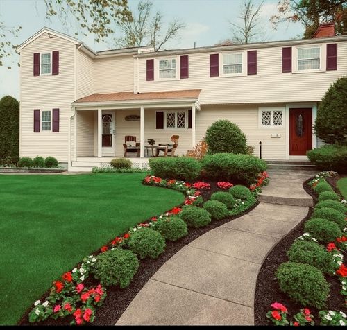 337 Randolph St, Abington, MA, 02351-1167 | Card Image