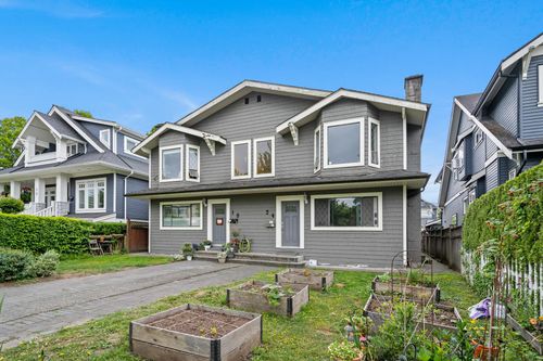 18-24 W 16th Avenue, Vancouver, BC, V5Y1Y6 | Card Image