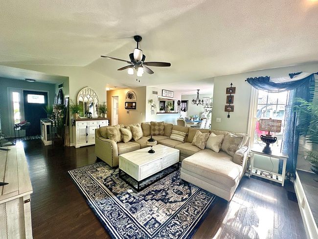 673 Anita Ln, House other with 3 bedrooms, 3 bathrooms and 4 parking in Princeton IL | Image 5