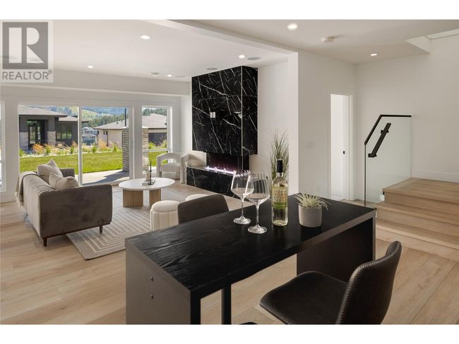 893 Loseth Dr, House other with 6 bedrooms, 4 bathrooms and 4 parking in Kelowna BC | Image 39