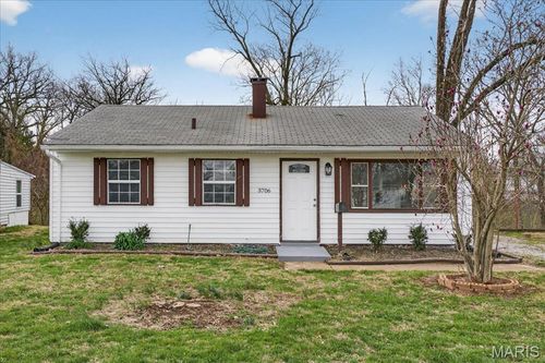 3706 Little Flower Lane, Belleville, IL, 62226 | Card Image