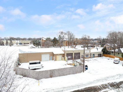 8815 209th St W, Lakeville, MN, 55044-6442 | Card Image