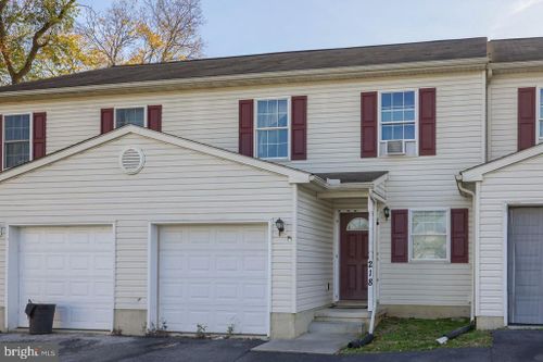 218 Red Cedar Lane, MARIETTA, PA, 17547 | Card Image