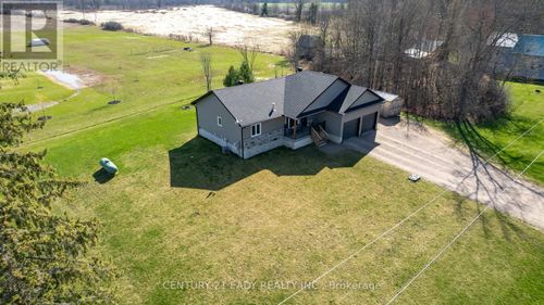 432 Early Rd, Renfrew, ON, K7V3Z4 | Card Image