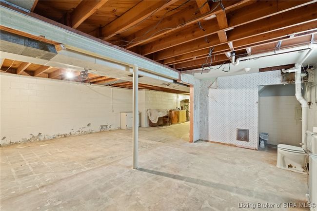 490 Morris Ave, Home with 3 bedrooms, 1 bathrooms and null parking in Corydon IN | Image 25