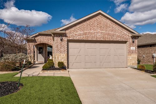 917 Rough Hollow Dr, Mckinney, TX, 75071-1782 | Card Image