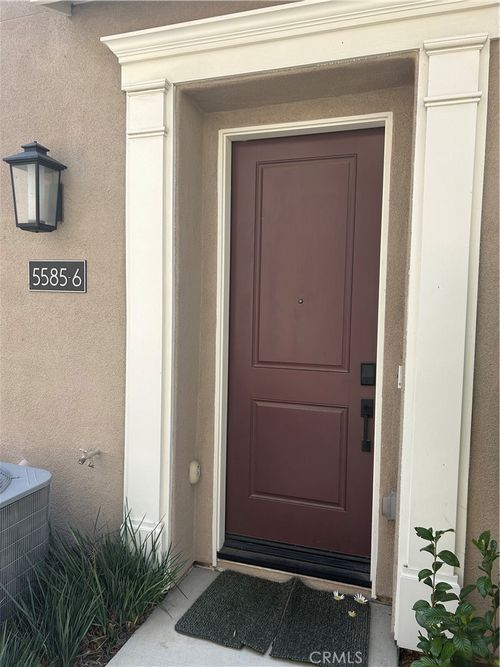 6-5585 Kate, Fontana, CA, 92336 | Card Image