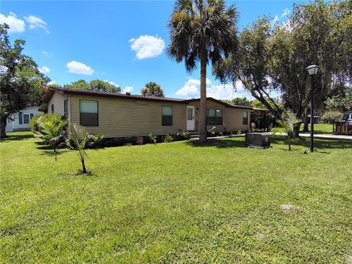 46 Wilderness Dr, LAKE PANASOFFKEE, FL, 33538-4006 | Card Image