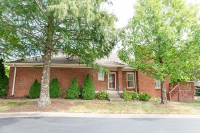 628 Forest Hill Drive, Condo with 2 bedrooms, 2 bathrooms and null parking in Lexington KY | Image 2