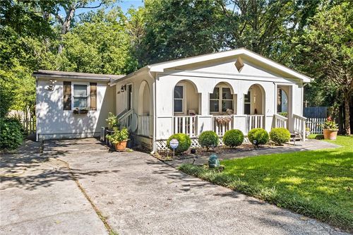 2738 S Bamby Ln Ne, Brookhaven, GA, 30319-3650 | Card Image