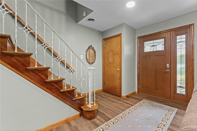 1725 Vance Ave, House other with 4 bedrooms, 3 bathrooms and 2 parking in Coraopolis PA | Image 4