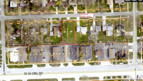 19095 Hilton Dr, Southfield, MI, 48075-1720 | Card Image