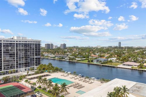 11e-1965 S Ocean Dr, Hallandale Beach, FL, 33009-5923 | Card Image