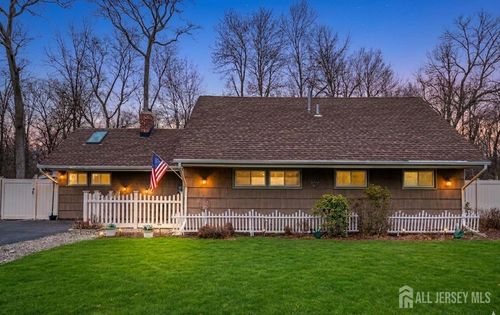 138 Woodland Rd, Piscataway, NJ, 08854-4222 | Card Image