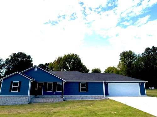 205 Raymond Dr, Paragould, AR, 72450-2724 | Card Image