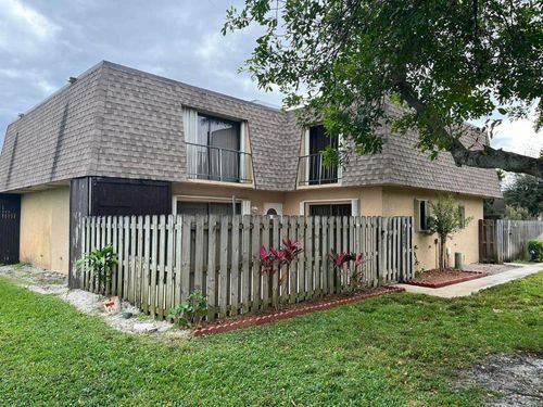 4602 Waterview Cir, Palm Springs, FL, 33461-6460 | Card Image