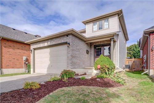 3 Fuller Crt, Brantford, ON, N3S0A6 | Card Image