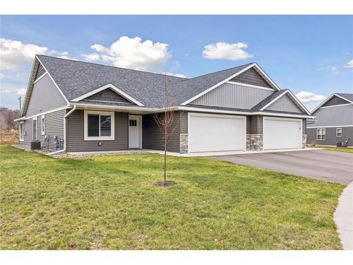 2870 Coventry Cir, River Falls, WI, 54022-8803 | Card Image