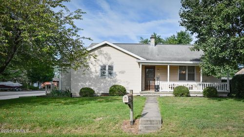 431 N 10th St, Lewisburg, PA, 17837-1318 | Card Image