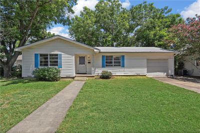 1013 Mc Lennan Avenue, House other with 3 bedrooms, 1 bathrooms and null parking in Mart TX | Image 1